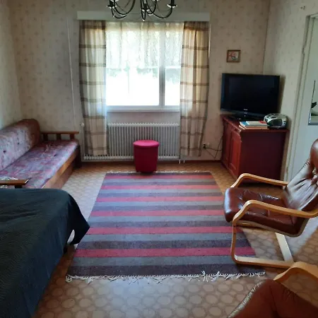 Apartment Punavilla Majoitus Tasanko Sakyla